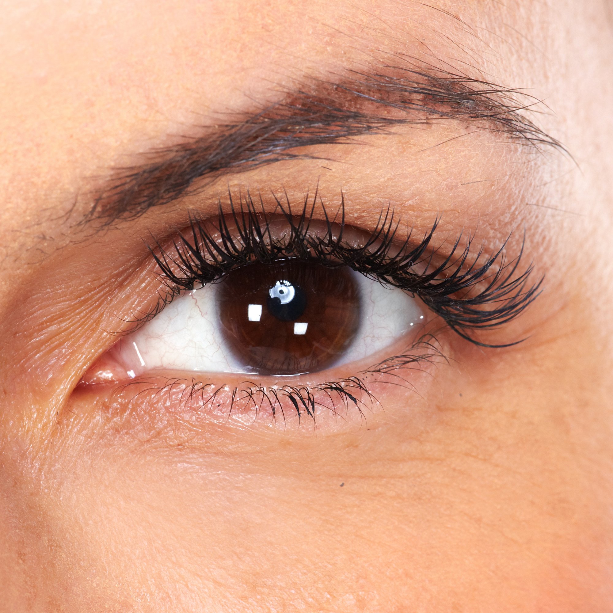 4 وصفات طبيعية للتخلص من تجاعيد العينين