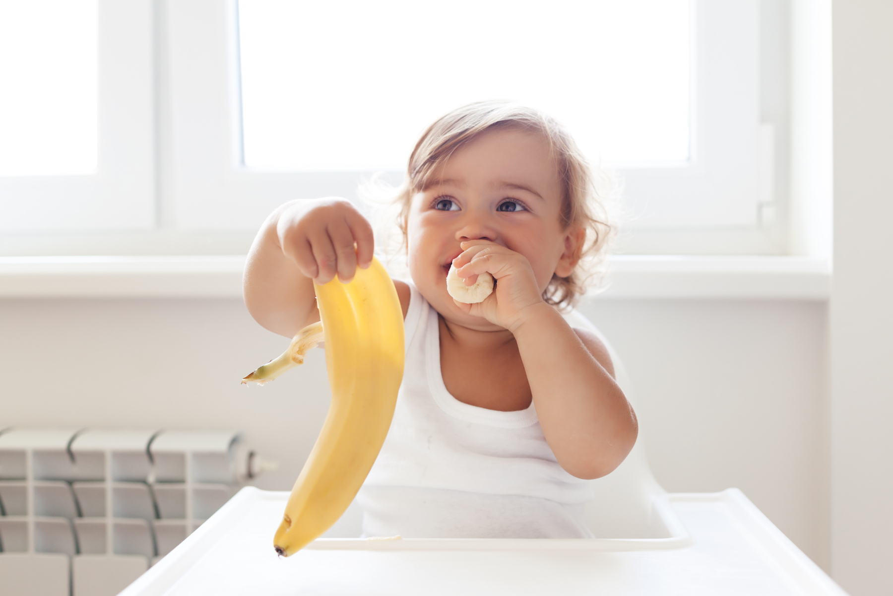 ماذا يأكل الطفل الرضيع في عمر سنة؟