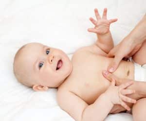 كيفية علاج غازات الأطفال الرضع